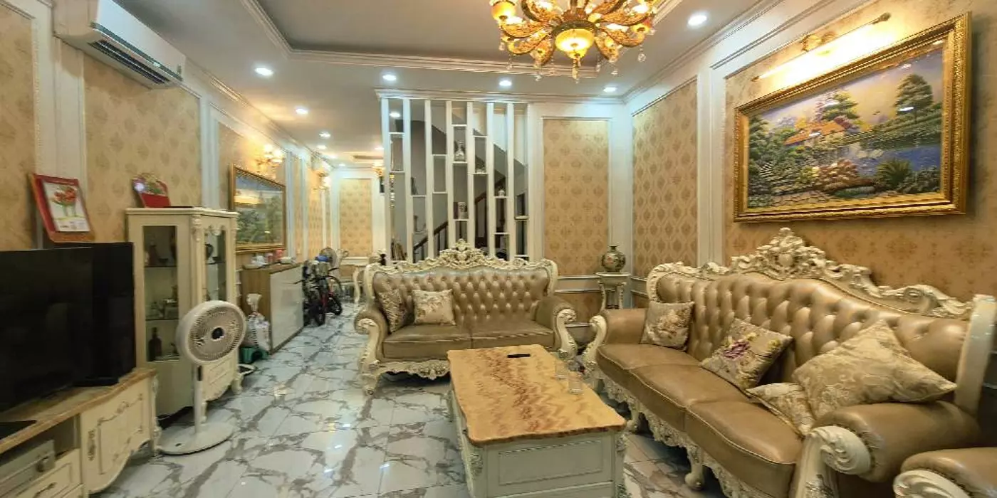 bán nhà MẶT PHỐ  Bạch Mai lô góc 3 thoáng ô tô đỗ , 60m 4 ngủ chỉ nhỉnh 12 tỷ