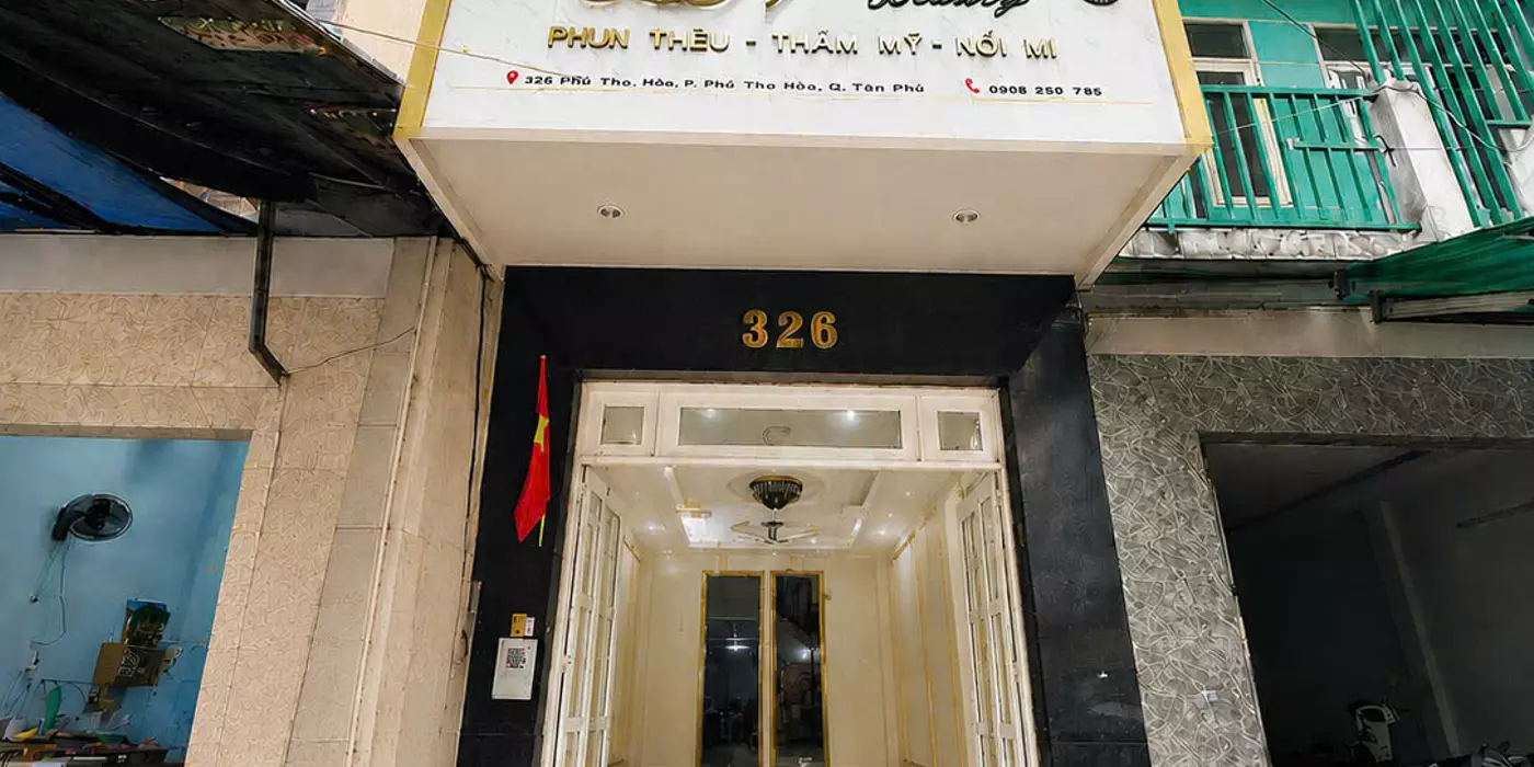 MÌNH CÓ MẶT BẰNG CHO THUÊ DƯỚI ĐẤT THÍCH HỢP LÀM NAIL MI NGAY CHỢ TÂN PHÚ, HỒ CHÍ MINH