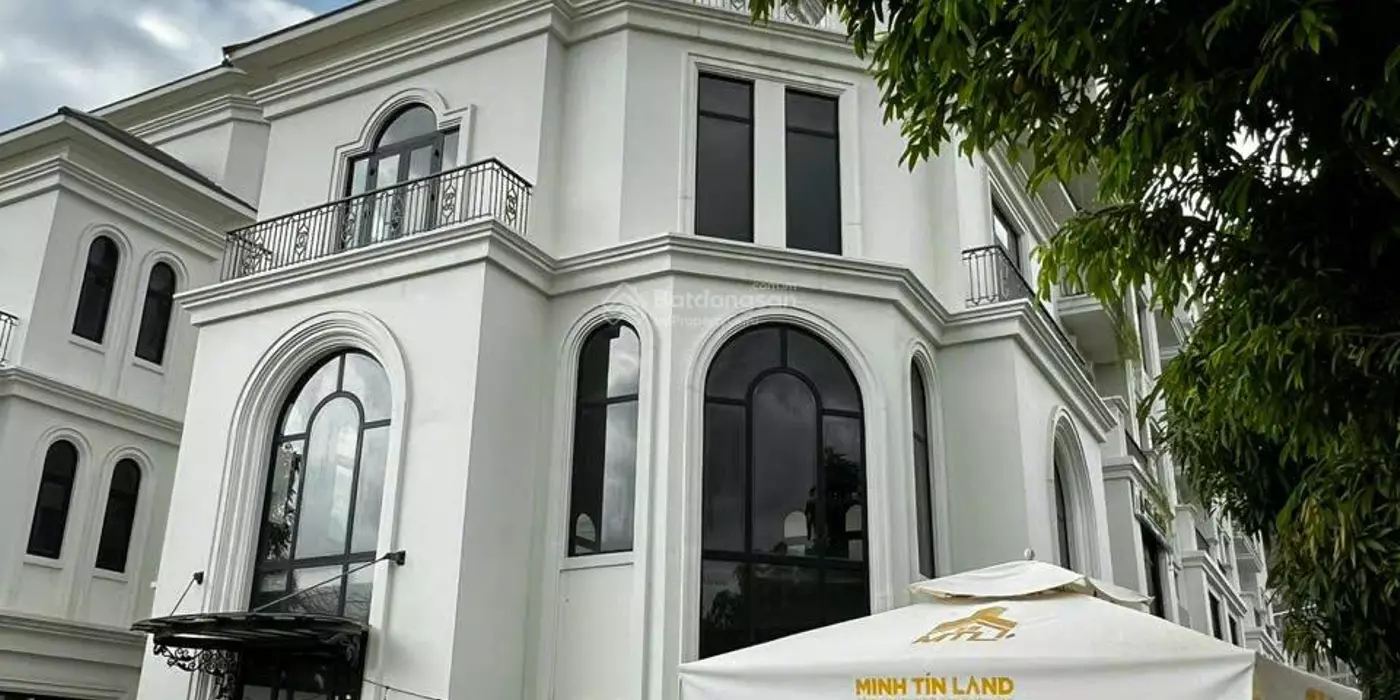 BÁN BIỆT CĂN THỰ GÓC 2 MẶT SÔNG TẠI VINHOMES GRAND PARK – TP.HCM.