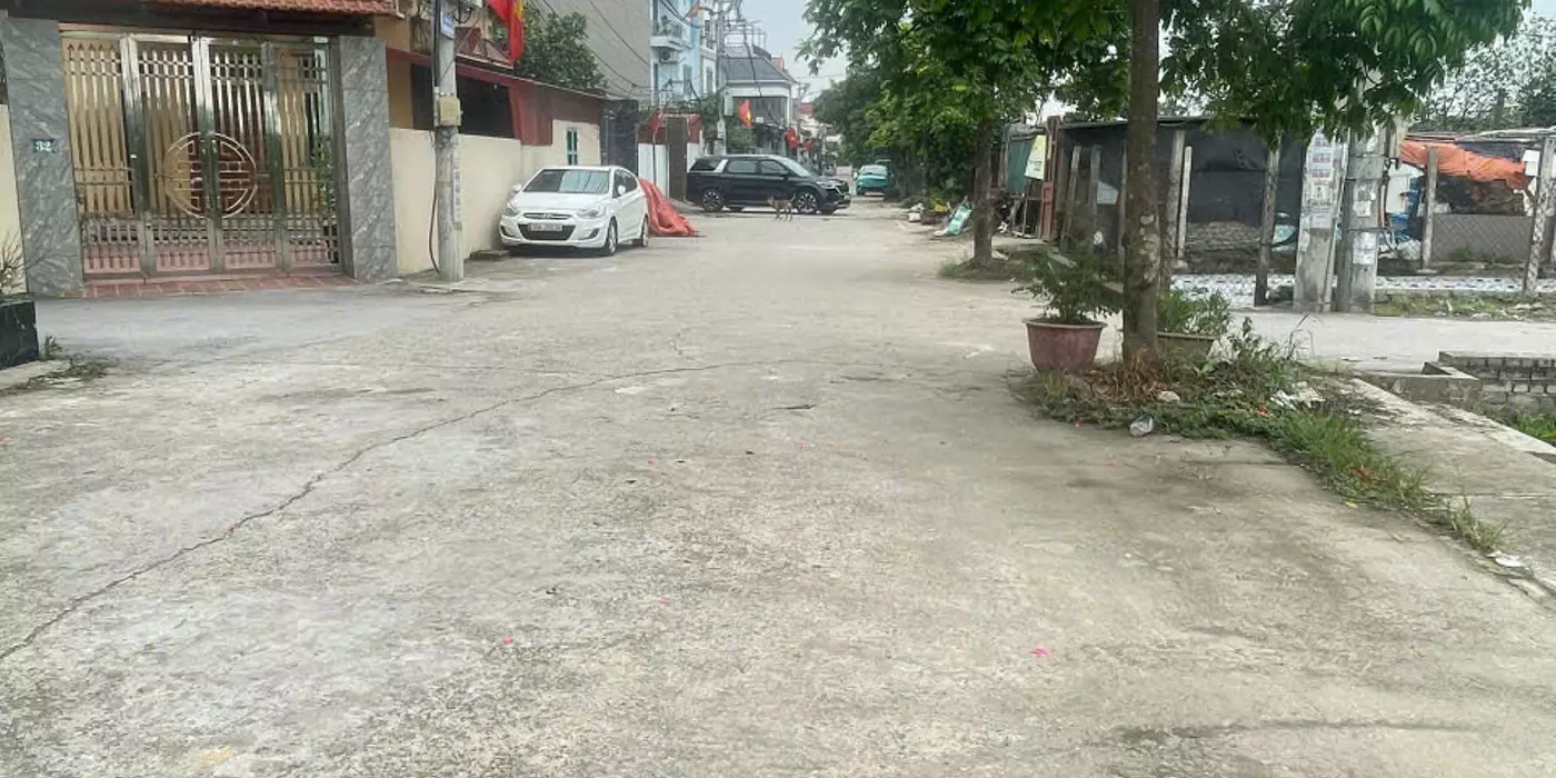 chính chủ bán đất, gần trường học, vị trí đẹp để kinh doanh