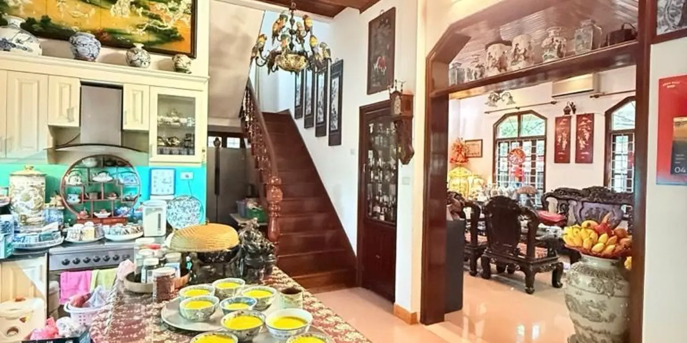 Bán biệt thự vườn Việt Hưng Dân Xây- Nở hậu- Oto 140m 5 tầng nhỉnh 20 tỷ(TL)