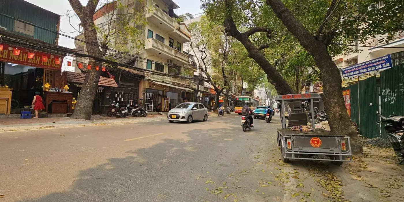 BÁN TÒA NHÀ 9 TẦNG MẶT ĐƯỜNG ĐÊ LA THÀNH BA ĐÌNH - VỊ TRÍ KINH DOANH CỰC ĐỈNH: 65M2 - 39.9 TỶ