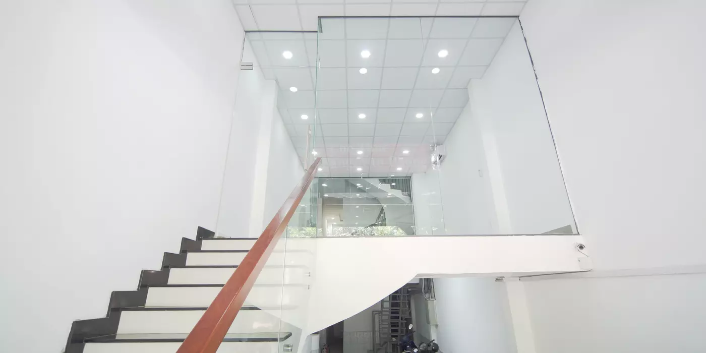 Cho thuê văn phòng (16-40m2)  ngay Trung Tâm Triển Lãm Tân Bình, Ngã 4 Bảy Hiền.