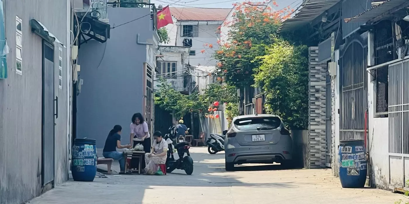 NHÀ MỚI ĐẸP – Ô TÔ TỚI CỬA – KINH DOANH ĐỈNH