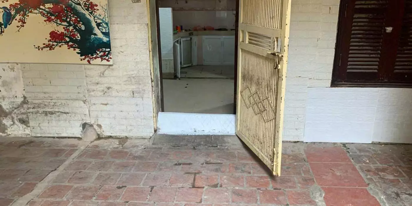 CHÍNH CHỦ CHO THUÊ TẦNG 1 KHU TẬP THỂ C2 VŨ NGỌC PHAN - PHƯỜNG LÁNG HẠ CŨ ( Phường Láng mới) -