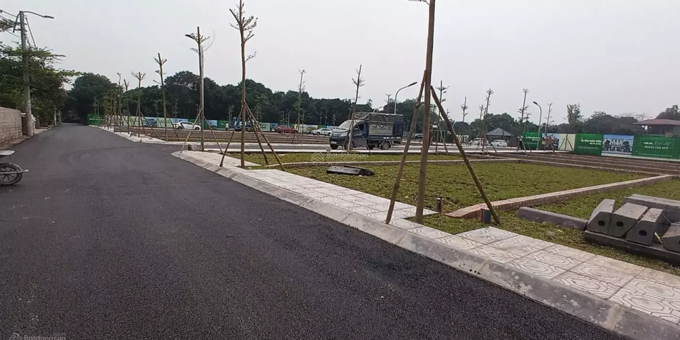 BÁN ĐẤT THẠCH HOÀ PHÚ CÁT 100M, MT 6,2M,, HOÀ LẠC - FULL THỔ CƯ -