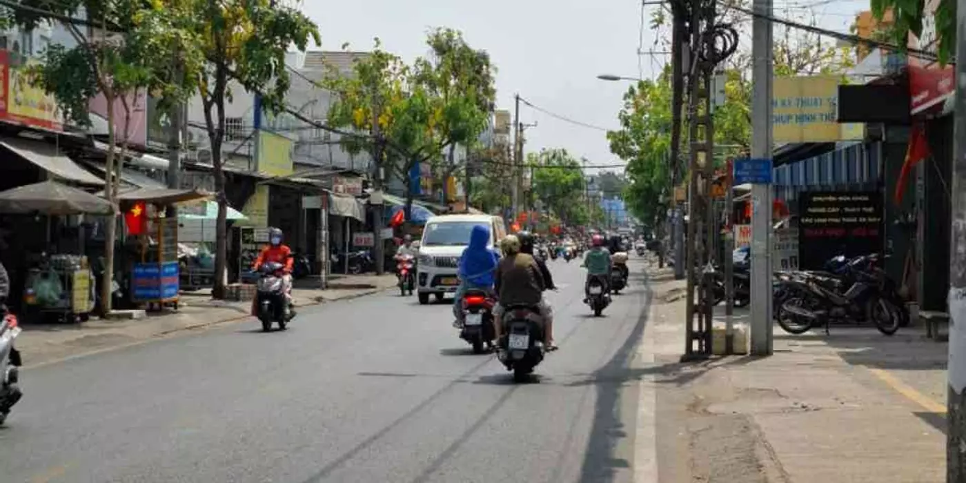 Bán nhà mặt tiền 4 tầng Phạm Thế Hiển 4x43 phường 6 gần bến xe Quận 8 chỉ 23 tỷ 5
