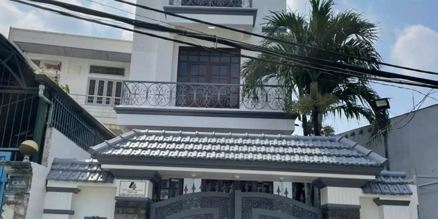 bán nhà 4 tầng MT đường  thuỷ loi , phước long A, Q9 .