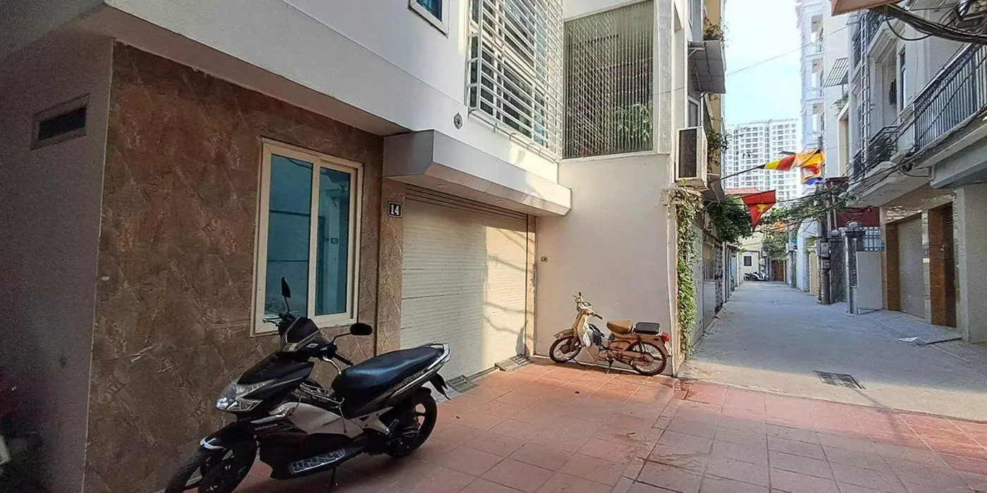 XUÂN ĐỈNH: LÔ GÓC GARA Ô TÔ, LOẠI CHỦ THƯỜNG GIỮ CHỨ ÍT BÁN
