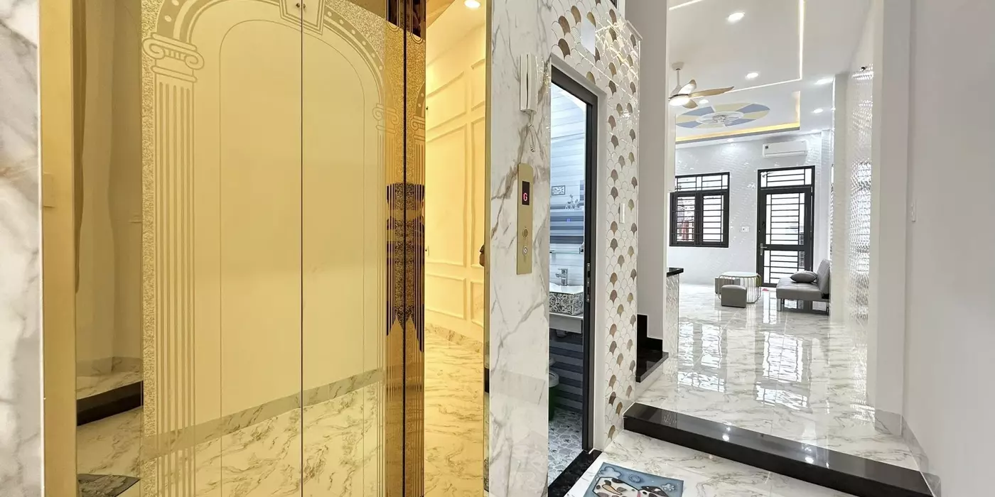 9 TỶ, CCMN ĐỨC DIỄN 48M2X6 TẦNG,10 PHÒNG KK,T/MÁY,40 TRIỆU/THÁNG,50M ÔTÔ TRÁNH