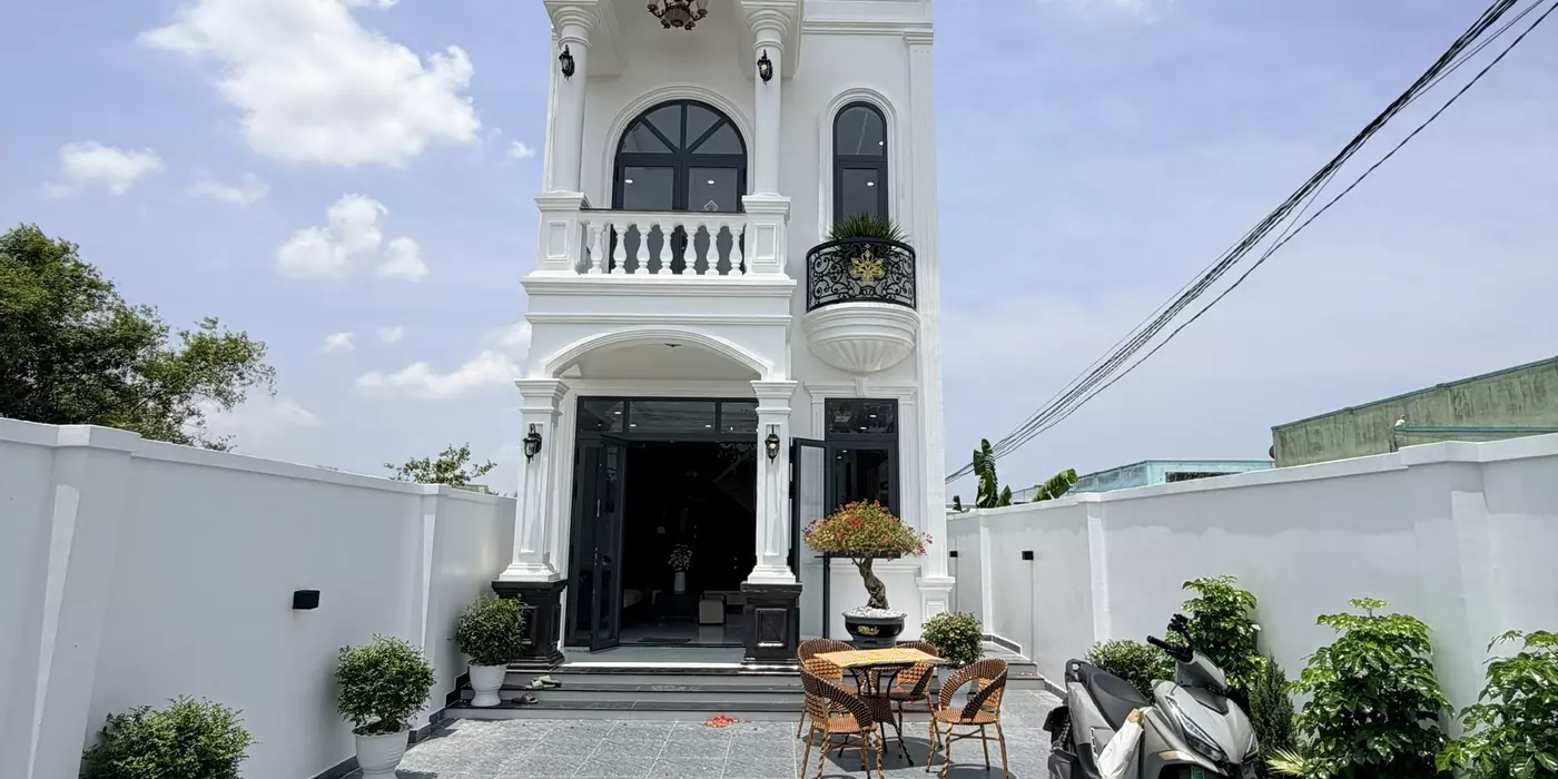 Villa vườn hiếm 6x33m ngay chợ Long Thượng – sân cực rộng, nhìn là mê. Giá full 4Ty250. SHR Hoàn