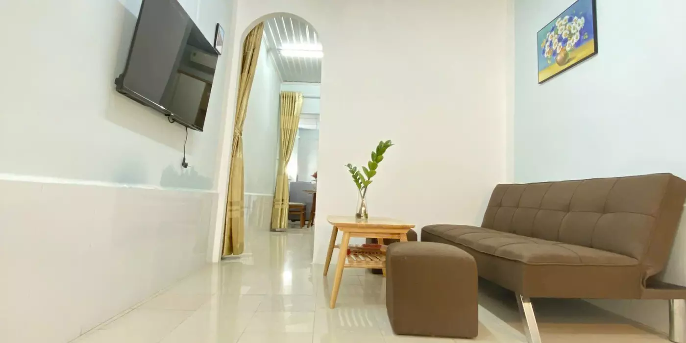 Cho thuê nguyên căn hẻm 92 XVNT Bình Thạnh- 33m2  chỉ 7tr5