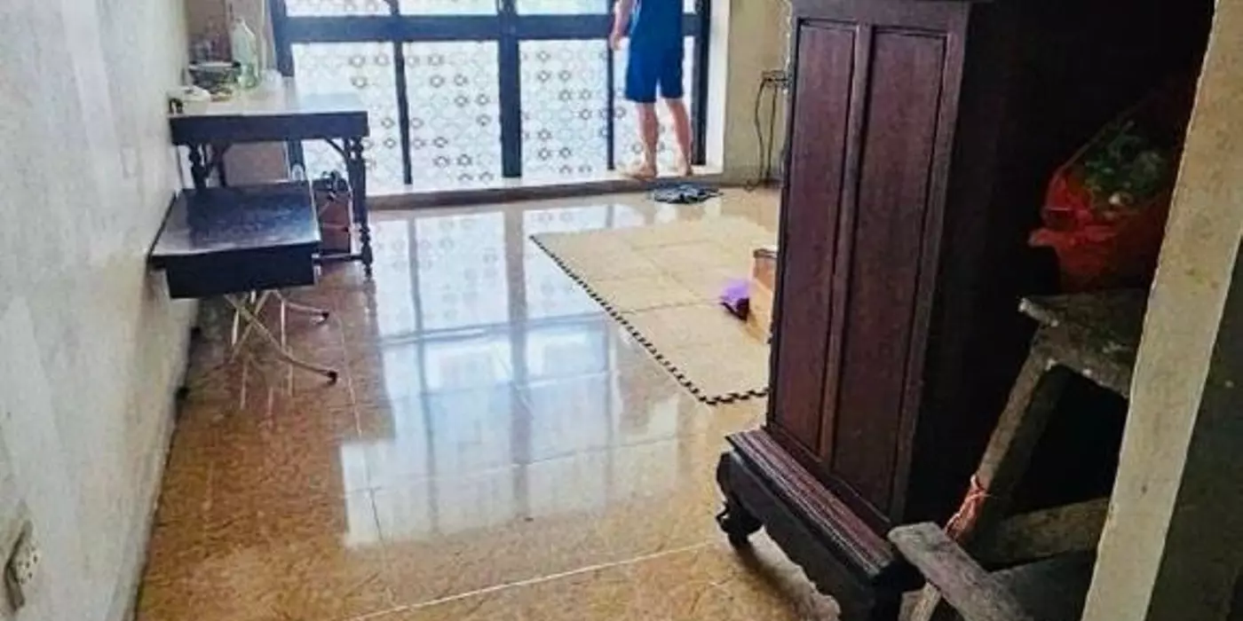 Bán nhà Đẹp Việt Hưng- Dân Xây- Phân Lô TĐC- Vỉa hè Oto tránh 65m 5 tầng nhỉnh 15 tỷ