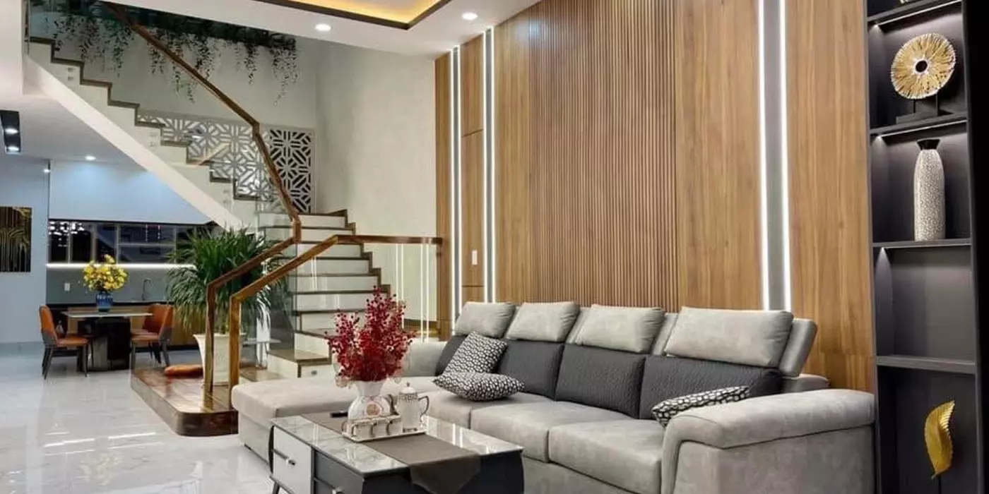 Bán nhà mặt tiền 4 tầng Tạ Quang Bửu ngang 5m gần chợ - 0931172218