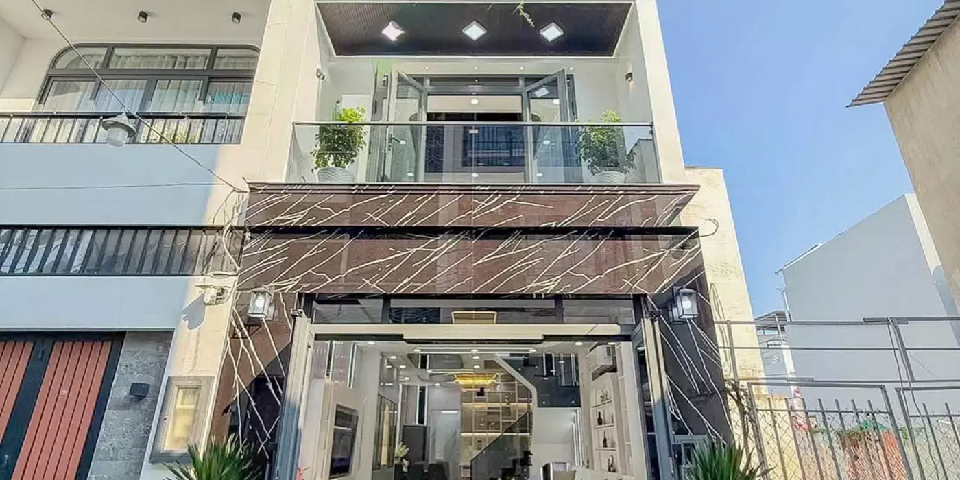 Nhà hẻm xe hơi Huỳnh Tấn Phát, cạnh trường học Nguyễn Bỉnh Khiêm, 4 tầng, chỉ hơn 7 tỷ