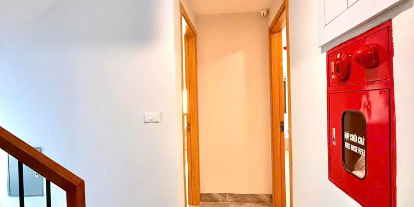 NHỈNH 10 TỶ!CCMN VĂN TRÌ- TỪ LIÊM 50M2X7T,11PKK, 45 TRIỆU/THÁNG, LÔ GÓC,T/MÁY