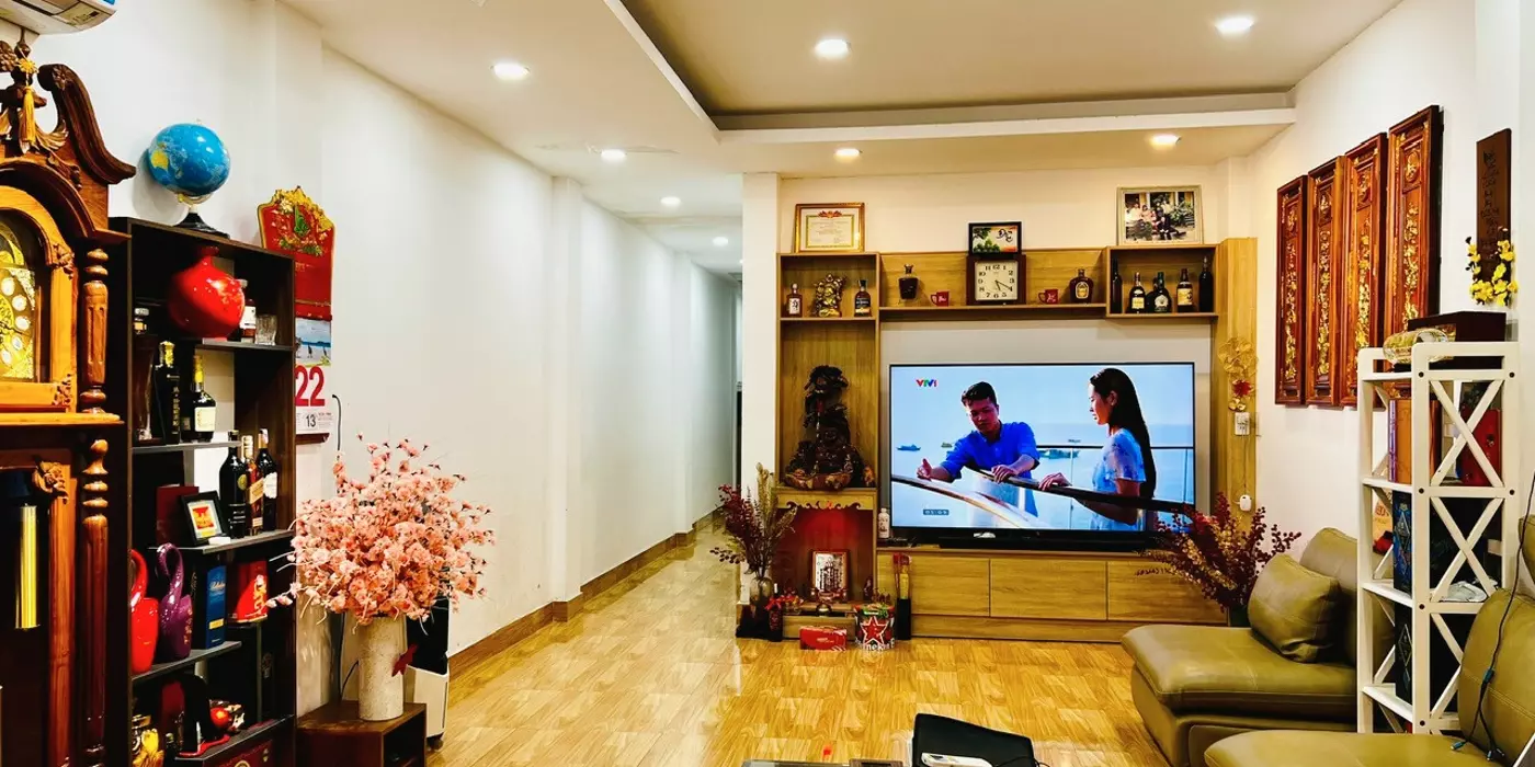 CẦN BÁN NHÀ 214M2 4X50 NHÀ CẤP 4 MT ĐƯỜNG HUỲNH BÁ CHÁNH