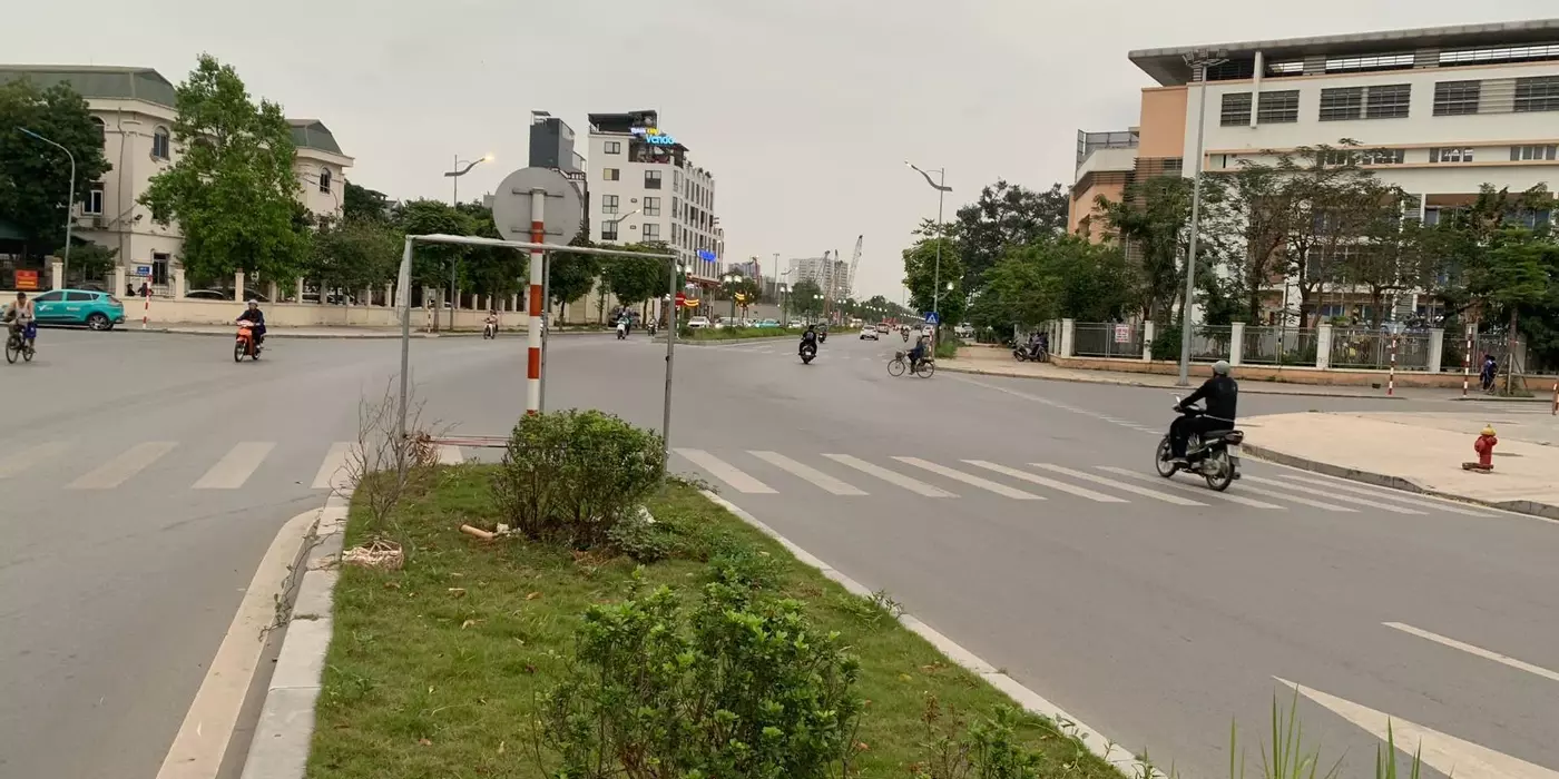 BÁN ĐẤT MẶT PHỐ NGỌC THỤY 70M2- MT 5.5M- KINH DOANH ĐỈNH- 31.x TỶ