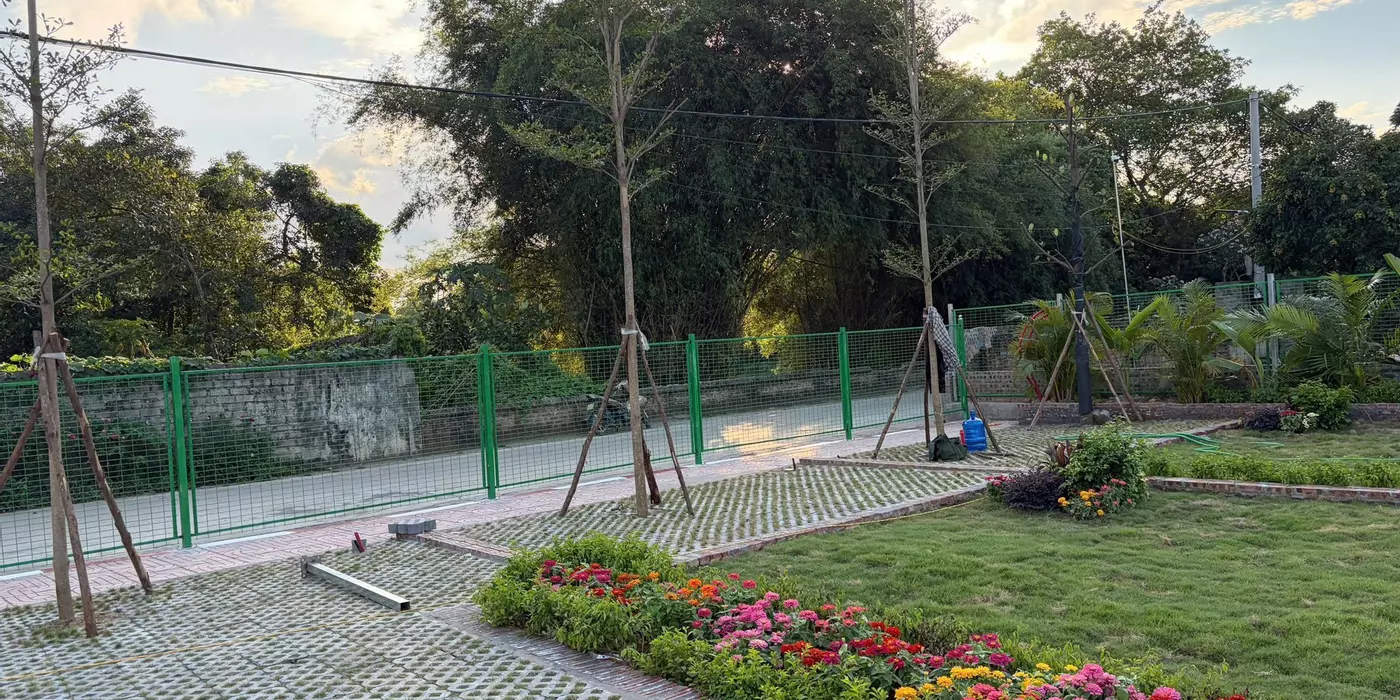 HÀNG MỚI THÔN 5 CHỢ HÒA LẠC – GẦN ĐHQG, VIEW HỒ CỰC THOÁNG
