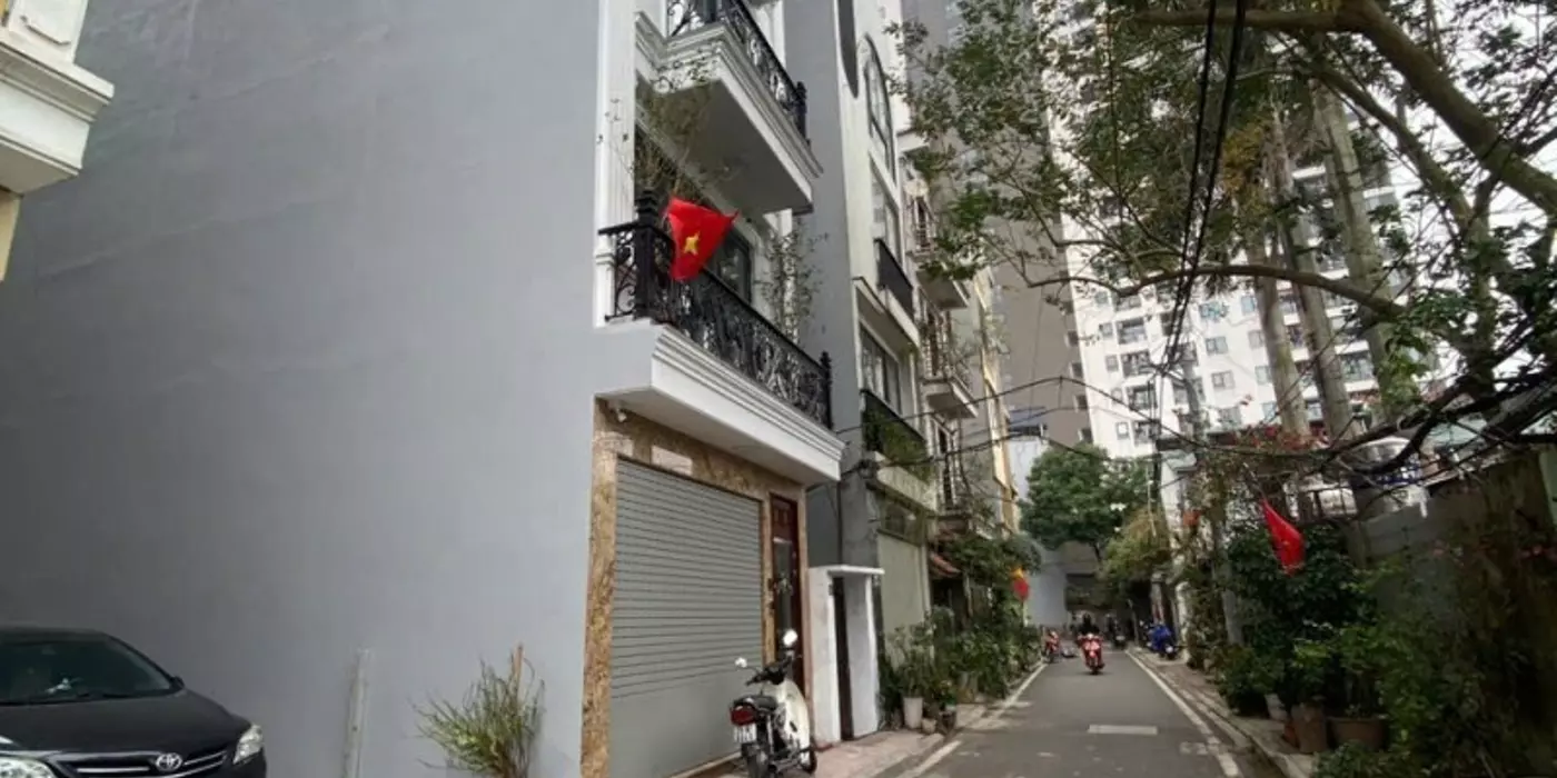 ĐẤT ĐẸP ĐỨC GIANG – LONG BIÊN - LÔ GÓC • Ô TÔ TRÁNH • 43M²