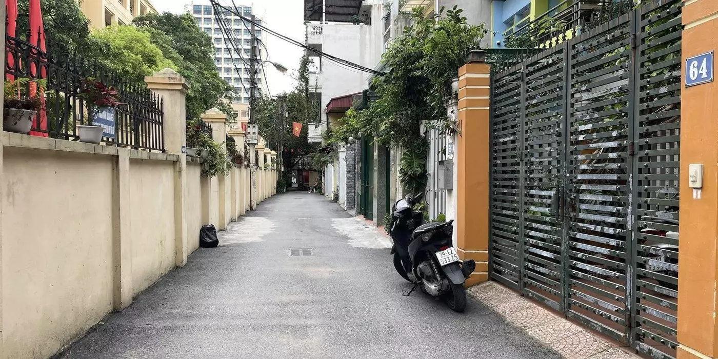 🏡 PHÂN LÔ HOÀNG QUỐC VIỆT - CẦU GIẤY - Ô TÔ VÀO NHÀ - THANG MÁY - 2 MẶT THOÁNG - MÓNG CHỜ 8 TẦNG