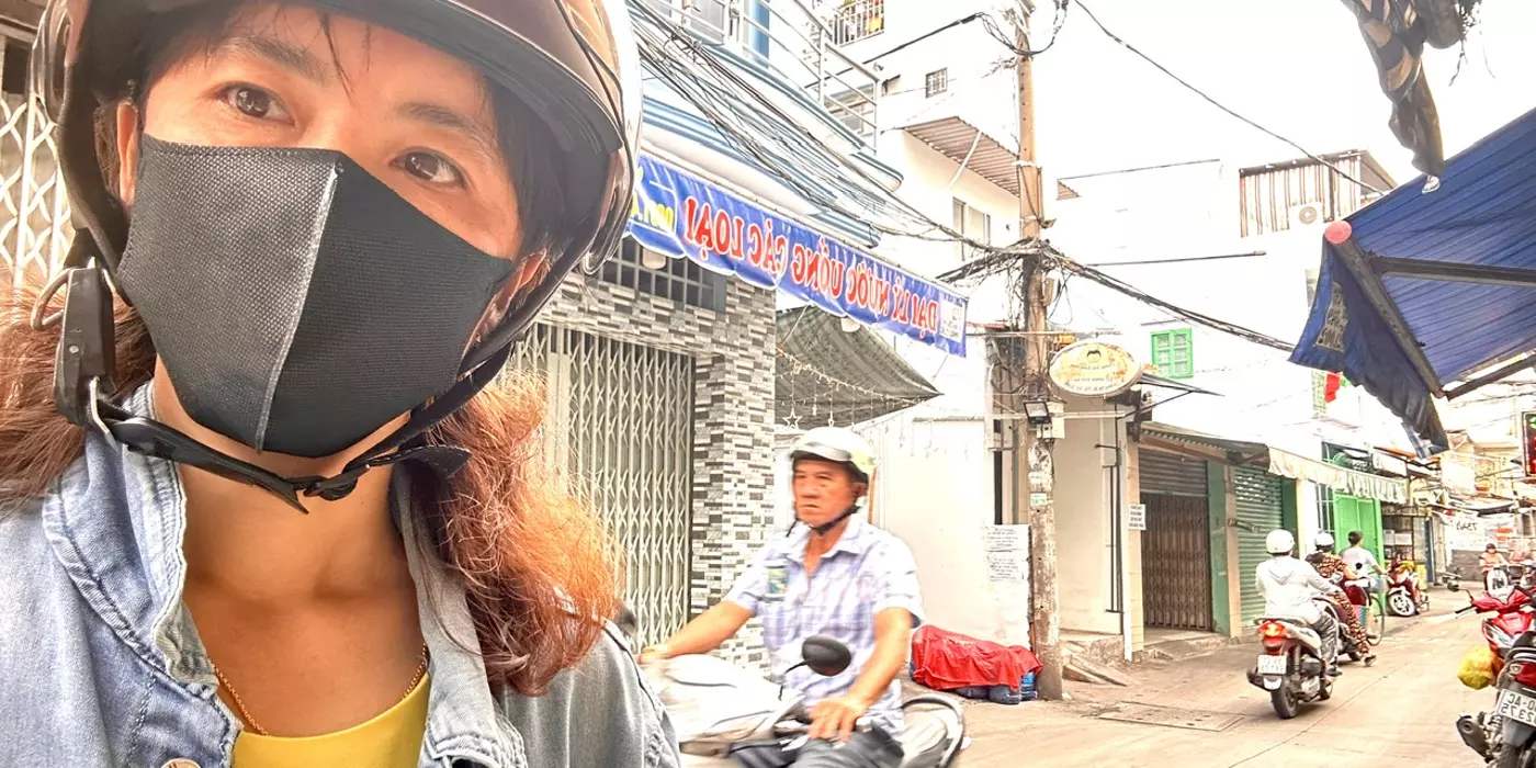 BÁN NHÀ NGANG NỞ HẬU 8.1 M CHỈ 8.45T- GẦN NGAY Đ.XÓM CHIẾU - TÔN ĐẢN- NGUYỄN TẤT THÀNH.