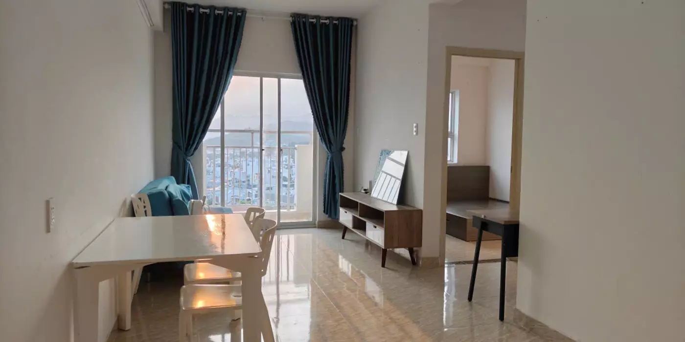 B.Á.N CĂN GÓC CC HOÀNG QUÂN –NHA TRANG -  VIEW NGOÀI THOÁNG MÁT

 - G.ía : 2tỷ050 - Lh