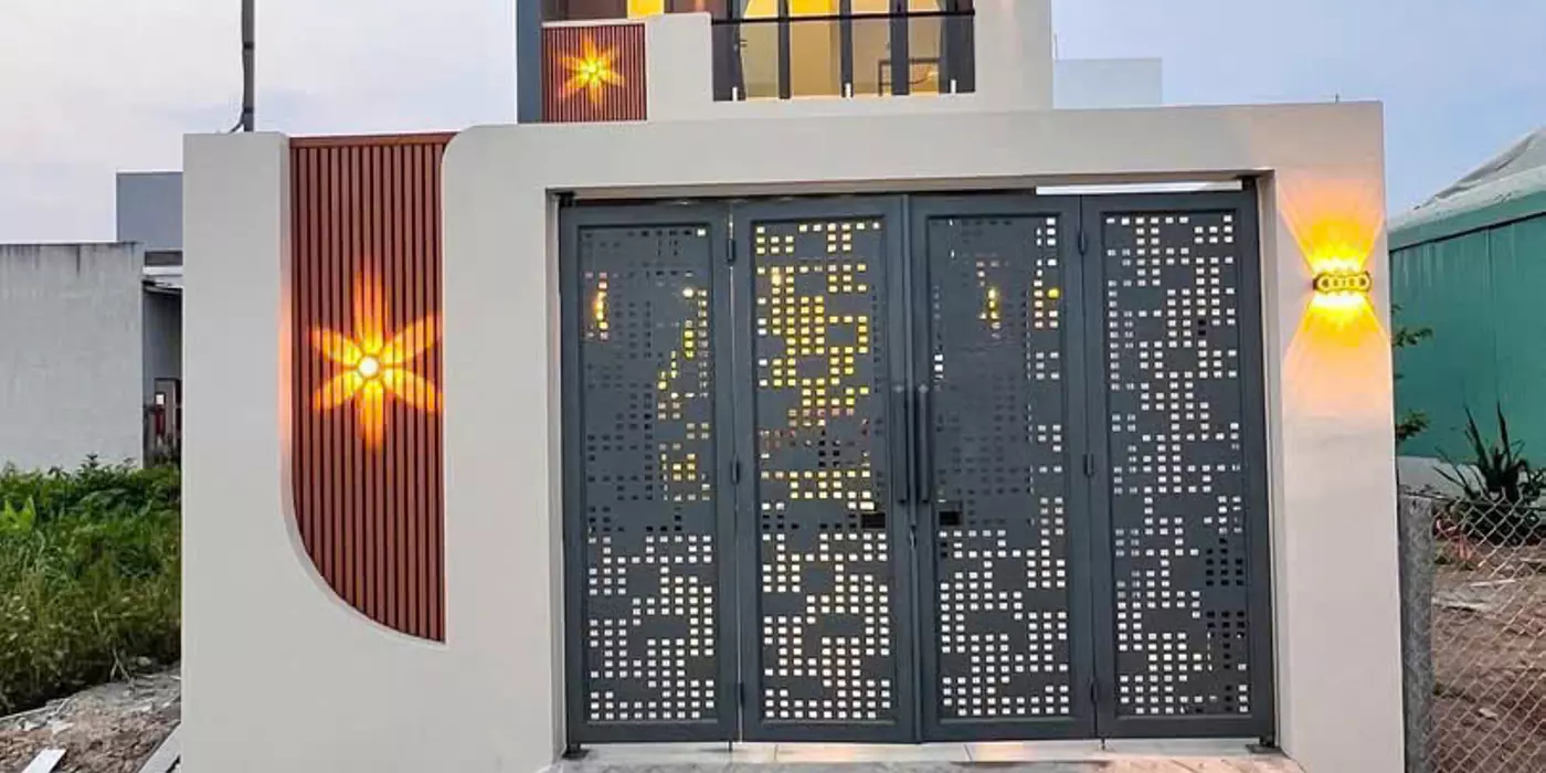 CHỦ NGỘP RÁO RIẾT: BÁN GẤP NHÀ LẦU BỬU LONG!