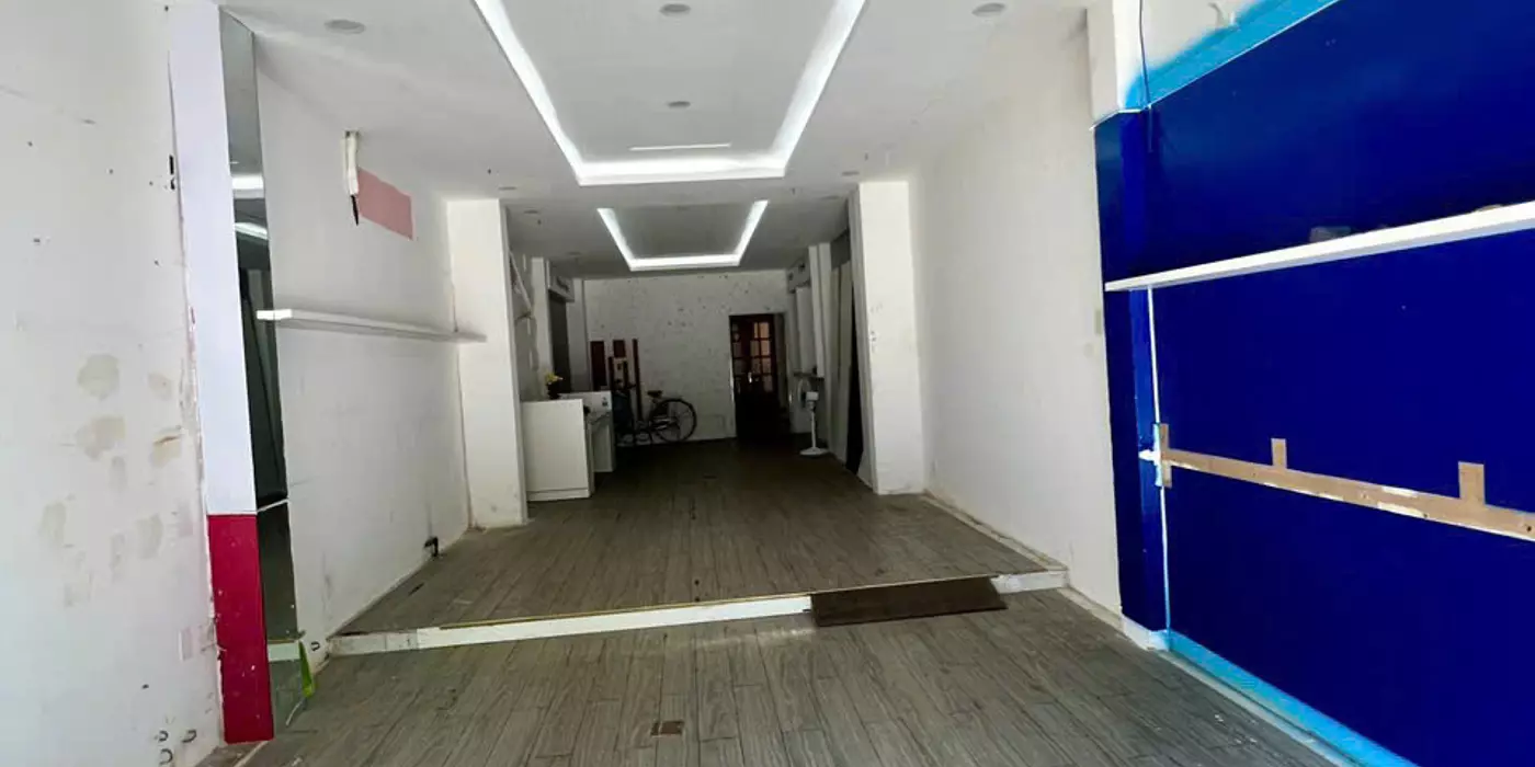 NHÀ MẶT TIỀN 621b CMT8 – QUẬN 10