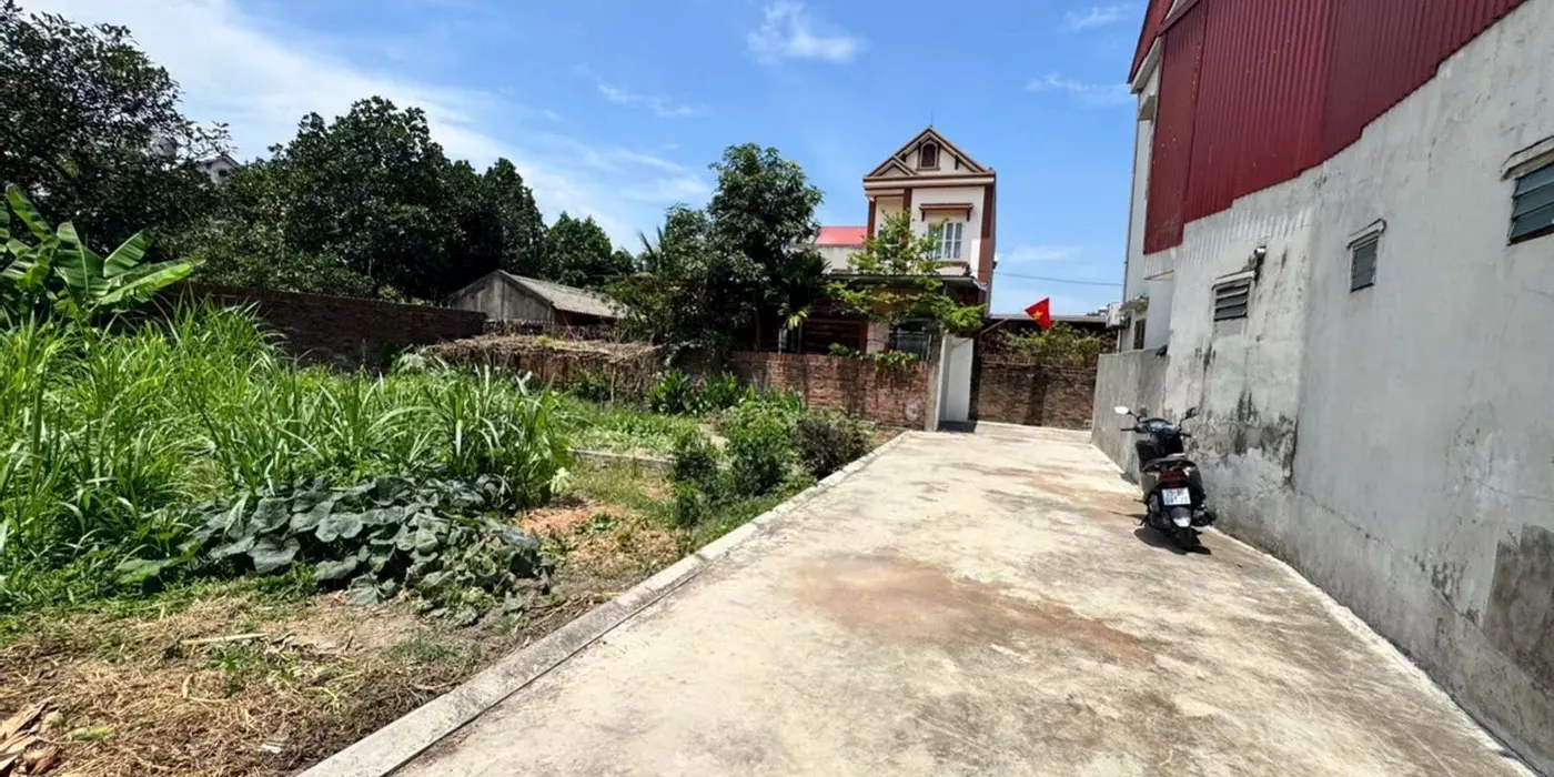 ĐẤT ĐẸP NGAY TRUNG TÂM THỊ TRẤN SÓC SƠN . 
VỆ LINH - PHÙ LINH - SÓC SƠN -HÀ NỘI