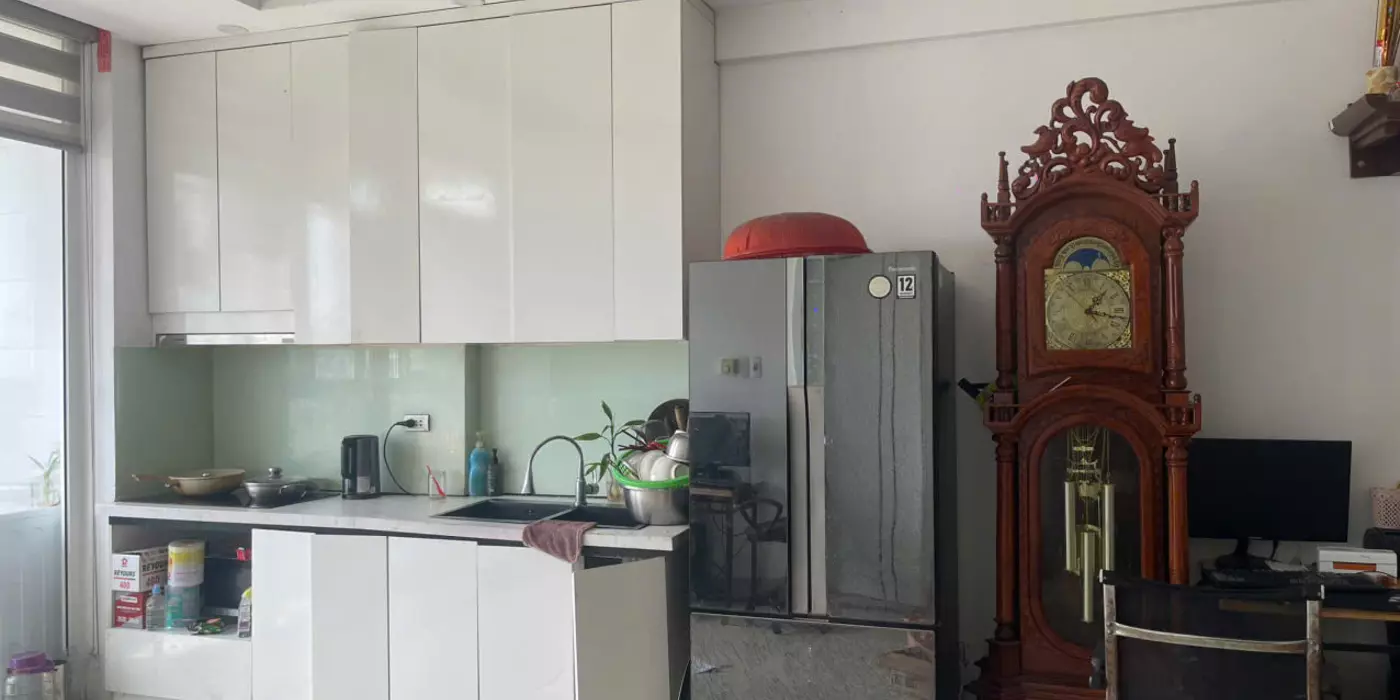 Chính chủ căn hộ chung cư toà b10b nam trung yên, nguyễn chánh.
3 phòng  ngủ, 1 khach, 1 VS