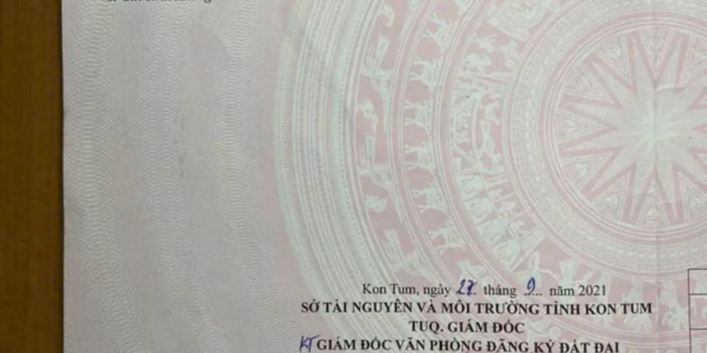 Diện tích 18x15m, tổng 270m2 đất thổ cư, quá rộng rãi cho anh em mình tính toán đầu tư lâu dài