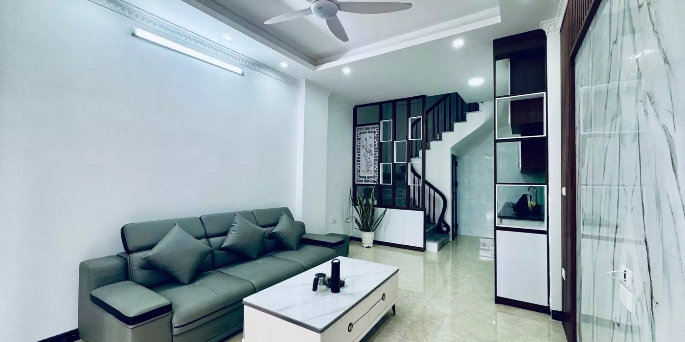 BÁN NHÀ THẠCH BÀN 5 TẦNG, Ô TÔ ĐỖ CỬA, TÀI CHÍNH HƠN 6 TỶ