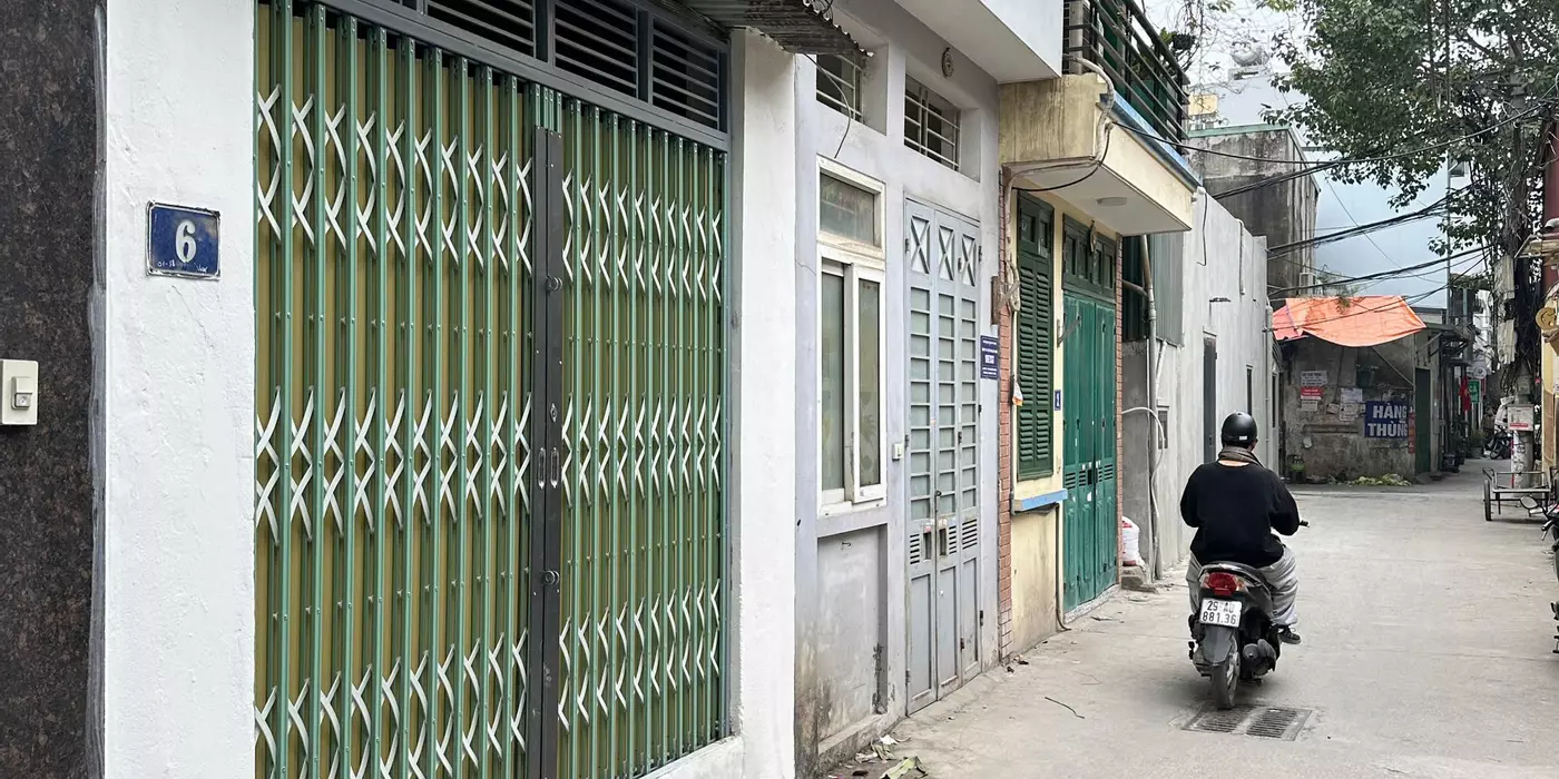 NHÀ ĐẸP CHÍNH CHỦ - Ô TÔ TRÁNH - KINH DOANH - GIÁ TỐT - Vị Trí Đẹp Tại Định Công Thượng