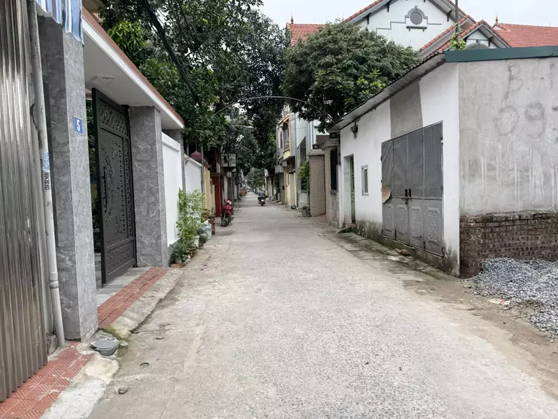 Cần bán 89,5m2 đất thổ cư thôn Đổng Xuyên. Đường 3,5m, thông ô tô 7 chỗ vào đất