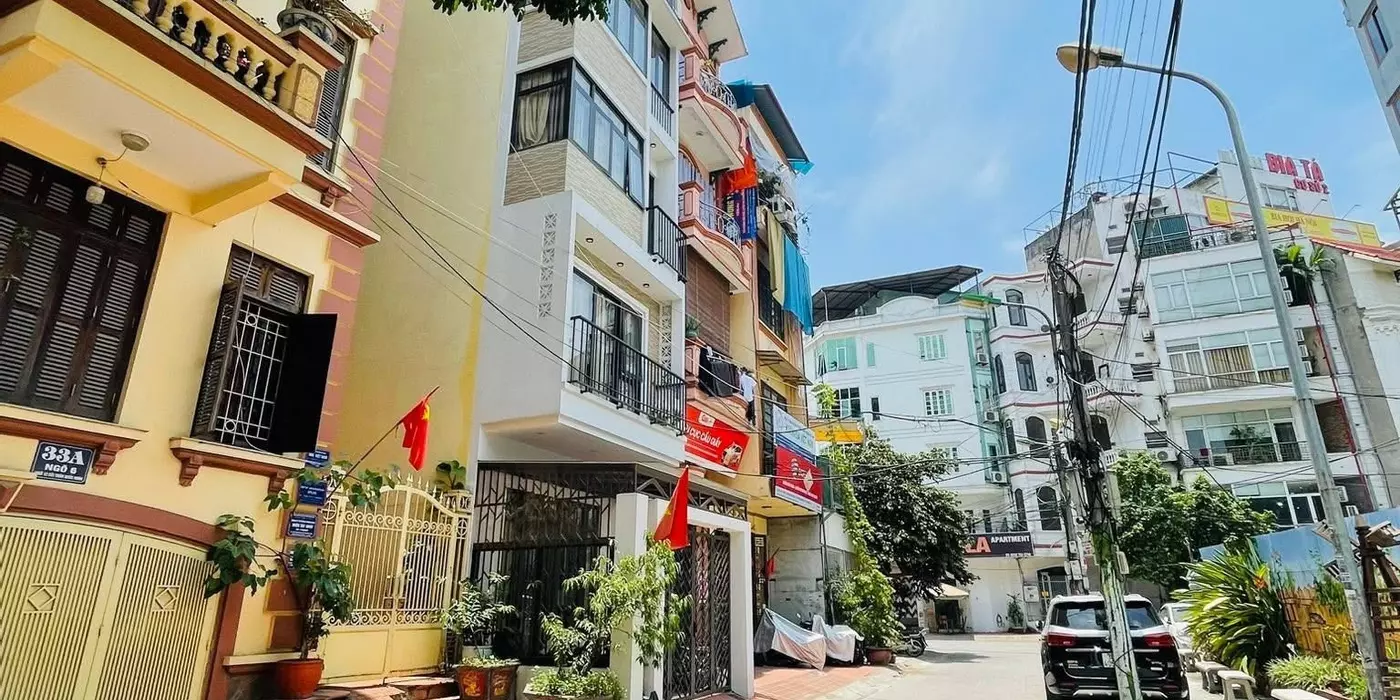 🏨 BÁN PHÂN LÔ TRẦN QUỐC HOÀN - CẦU GIẤY - VỈA HÈ Ô TÔ TRÁNH -100M2 - MT 8.5M - 52,5 TỶ
