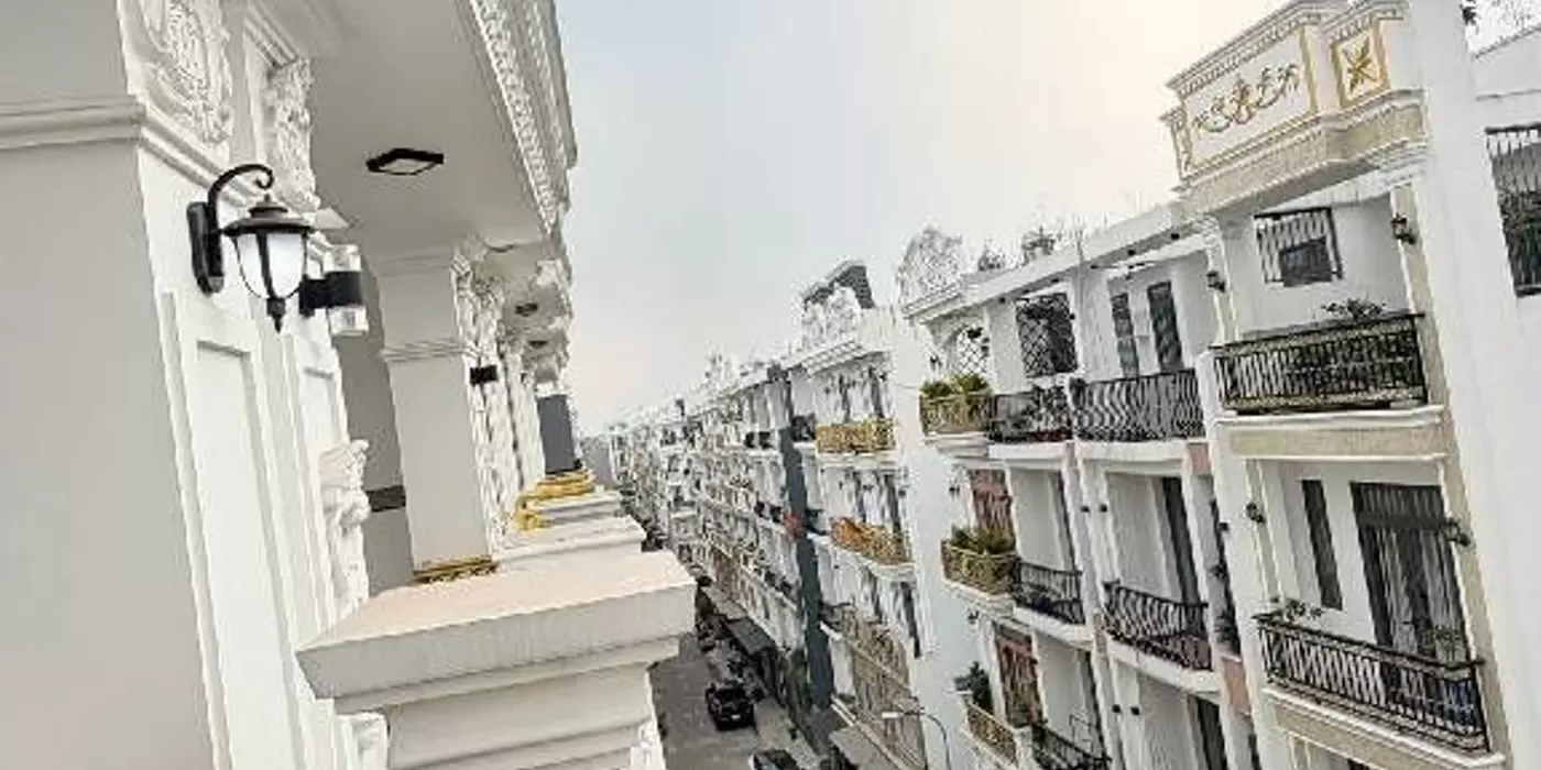 Bán 
Nhà Phố 5 Tầng Hẻm Xe Hơi Thông Bình Trị Đông A, Bình Tân – 586m² – Giá 7,8 Tỷ