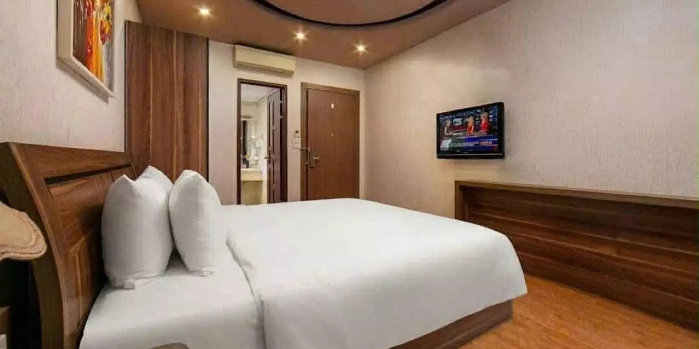 🏨 BÁN TÒA KHÁCH SẠN LÔ GÓC MẶT PHỐ XUÂN THỦY - CẦU GIẤY - 135M2 - MT 11M - 72,5 TỶ