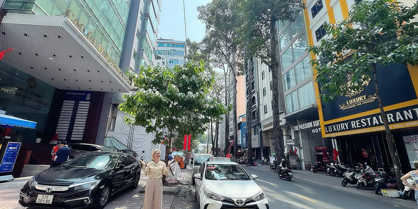 HIẾM NHÀ BÁN 2 TẦNG MẶT TIỀN KINH DOANH ĐƯỜNG BÙI THỊ XUÂN, QUẬN 1 - SẴN DÒNG TIỀN 60 TRIỆU/THÁNG