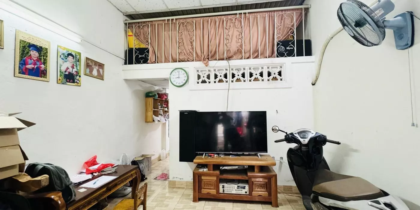 GẤP BÁN NHÀ ĐẸP ĐÔNG HƯNG THUẬN 2.8 TỶ