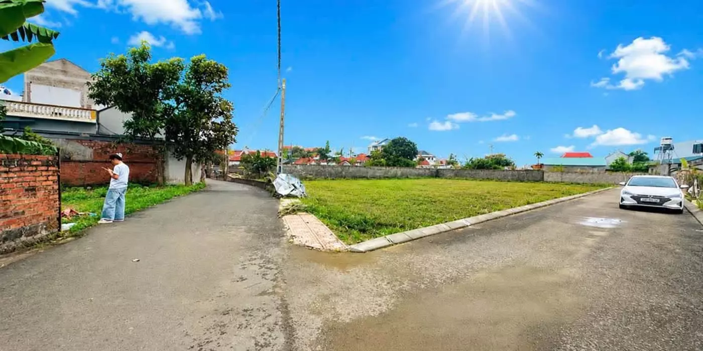 100M2 LÔ GÓC GẦN ĐƯỜNG ĐÔI & GA METRO – TIỀM NĂNG TĂNG GIÁ CAO