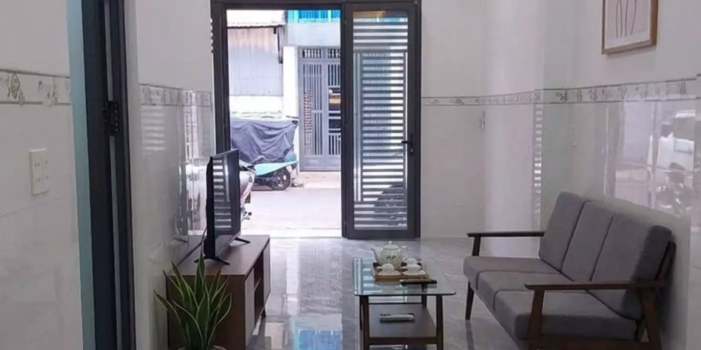 NHÀ MỚI ĐẸP –4 TẦNG 5PN- HẺM XE HƠI – TRUNG TÂM QUẬN 5 – CHỈ 5 TỶ HƠN
