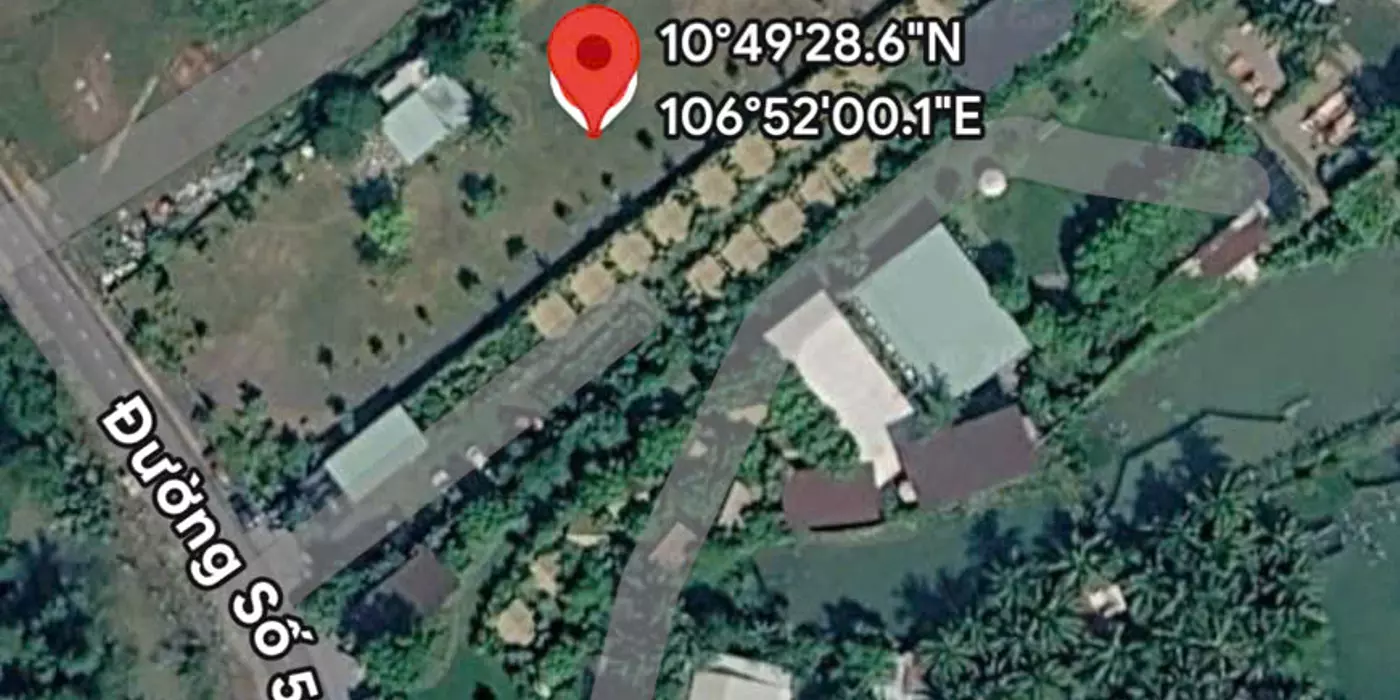 chủ đi nươc` ngoài nên cần bán lô Đất mặt tiền sông - gần Vinhomes Grand Park - Q9