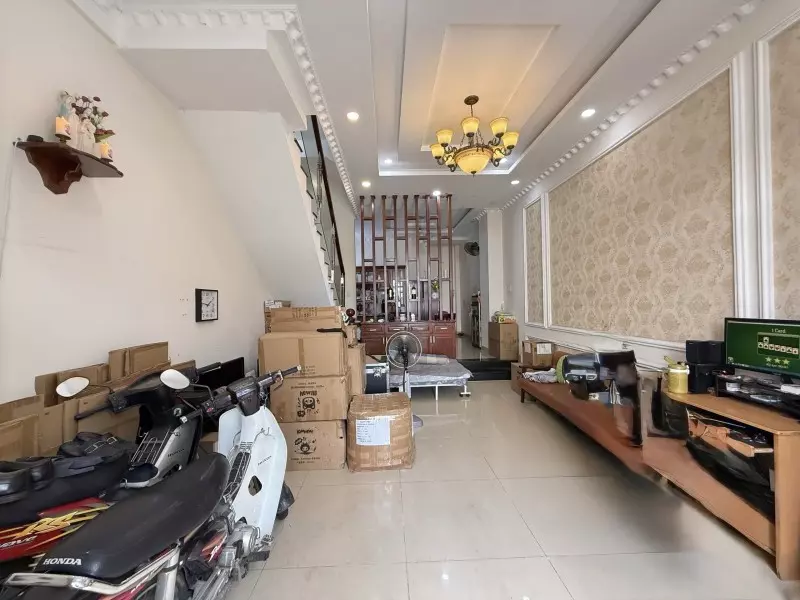 Bán nhà mặt phố đường số 19, Hiệp Bình Chánh, Thủ Đức, TP HCM. DT 54m2, 4 tầng. Giá - 8.4 tỷ