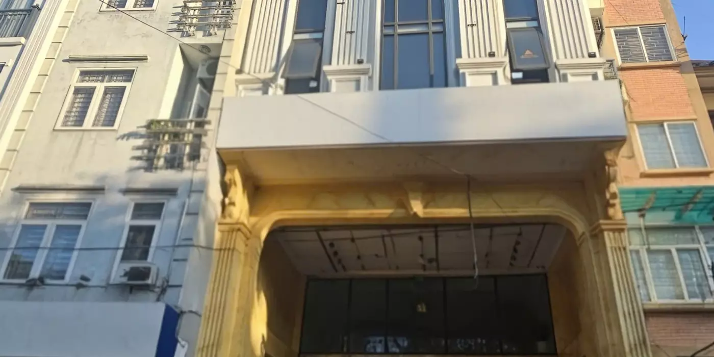 Cho thuê nhà, THANG MÁY, 145m2_ 7T; Lò Đúc, Hòa Mã, Hàm Long -68 tr