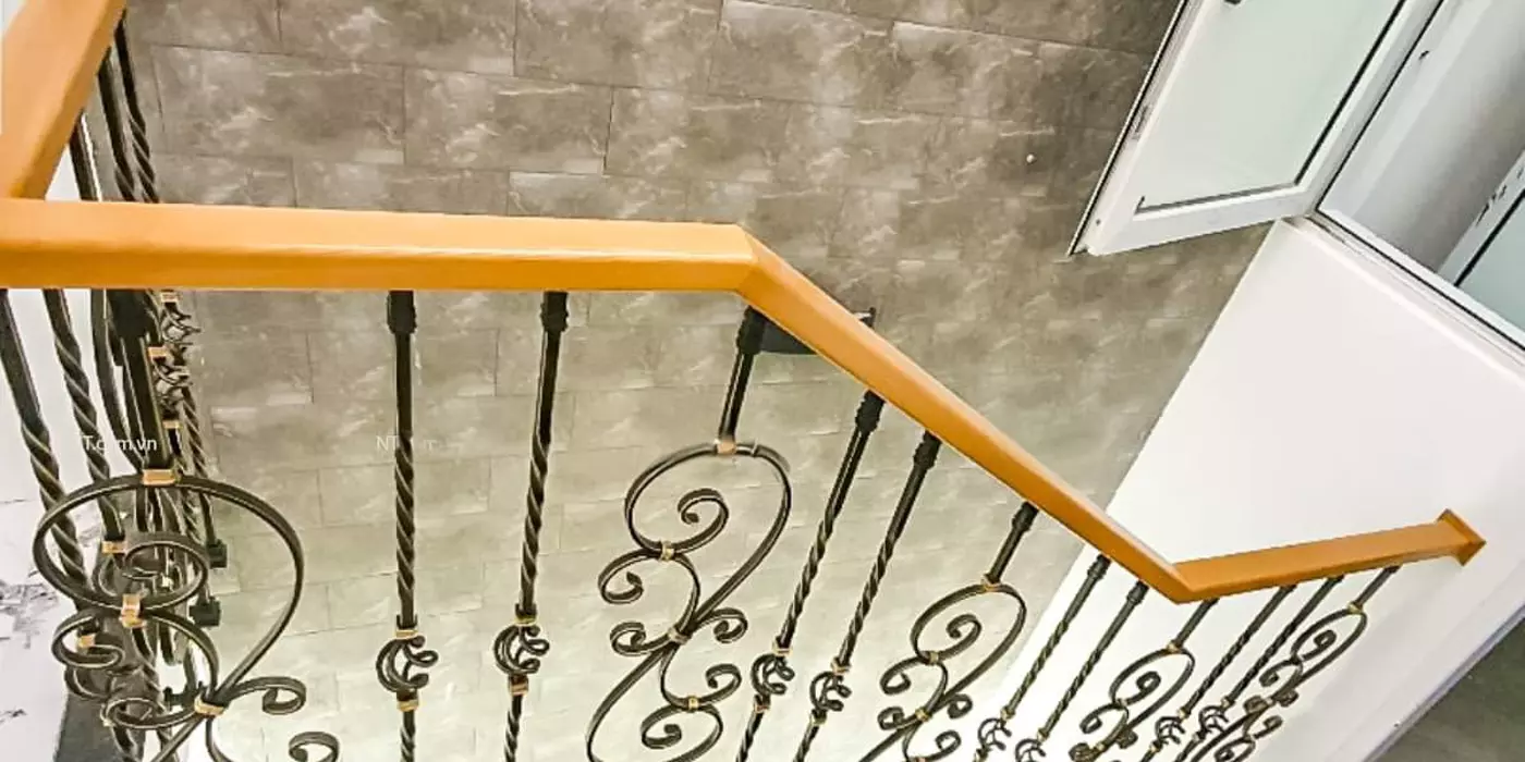 Cho thuê nhà, 106m2_ 5T; Hoàng Cầu, La Thành, Đặng Tiến Đông -23 tr