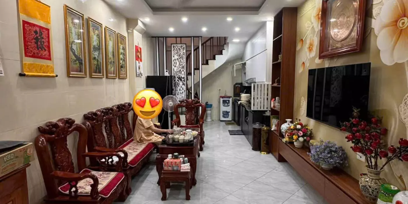 NHÀ ĐẸP CHÍNH CHỦ - GIÁ TỐT - Vị Trí Đẹp Tại Lĩnh Nam, Quận Hoàng Mai, TPHN