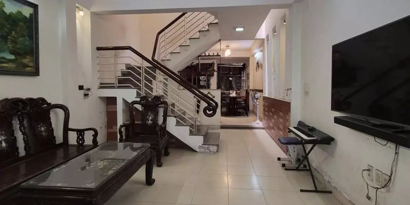 Quá Ngon- Giảm 600tr - HXH- 68m² - 3 tầng - 5✅️9