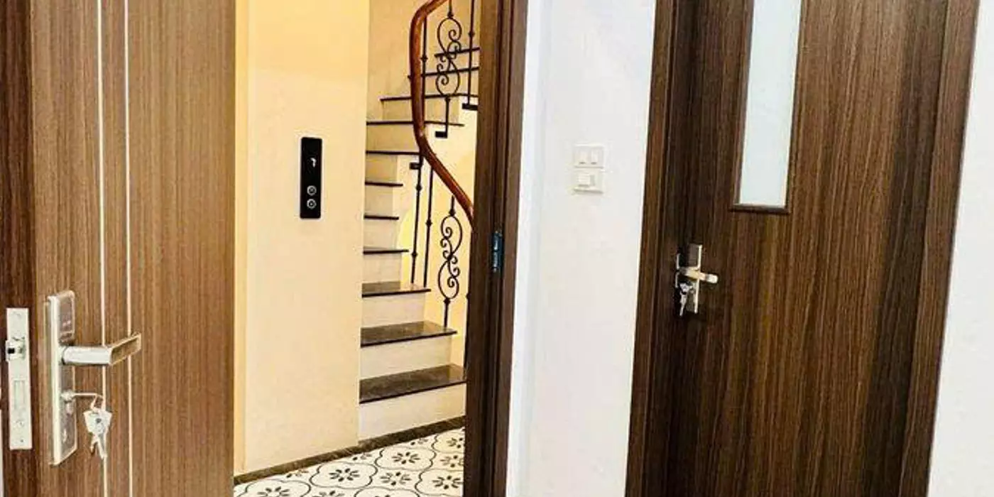 MỘT TRONG NHỮNG ĐIỂM ĐÁNG TIỀN CỦA CĂN NÀY LÀ CẢM GIÁC SỐNG.