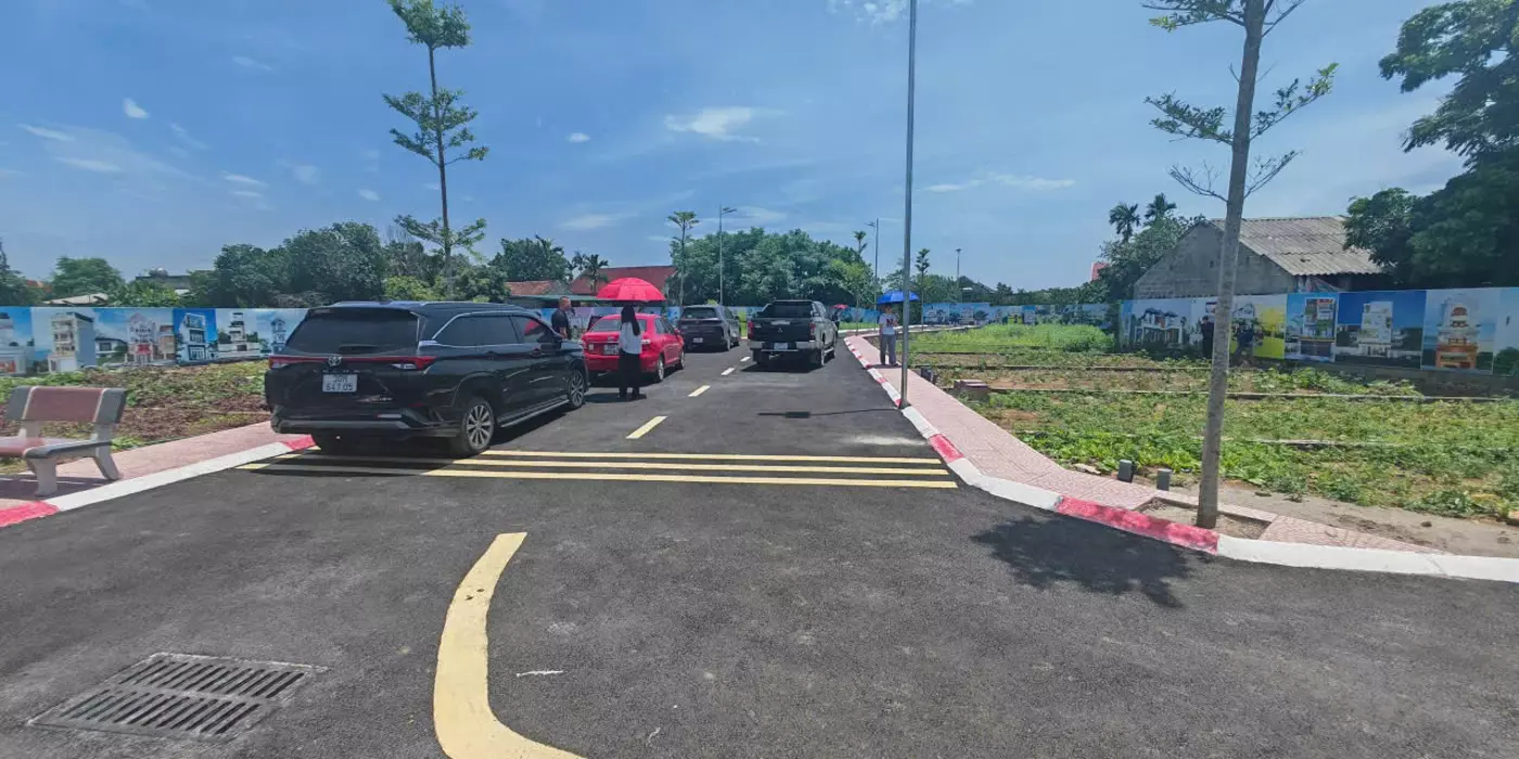 TÀI CHÍNH HƠN 1TY SỞ HỮU ĐẤT GẦN ĐẠI HỌC, GẦN TRỤC LỚN TẠI XUÂN MAI